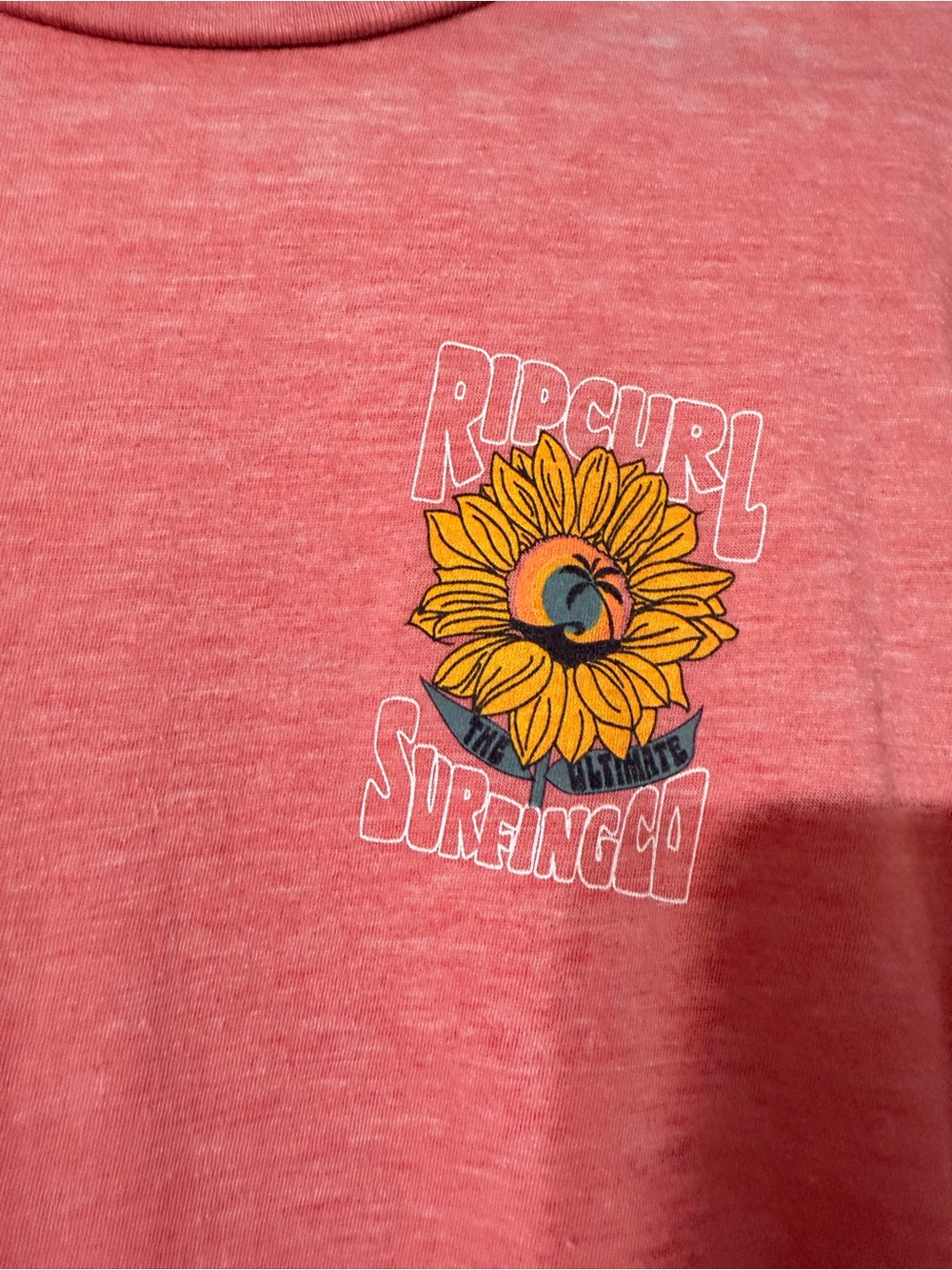 Size M Ripcurl Tee - Picture 2 of 5